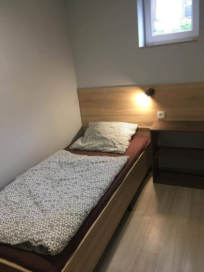 Beregi Apartman Tiszaújváros エクステリア 写真
